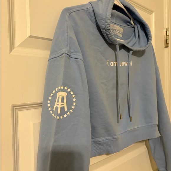 Barstool Chicks Cropped Hoodie - Picture 4 of 7